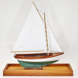 Herreshoff 12 1/2 Model Ship Kit